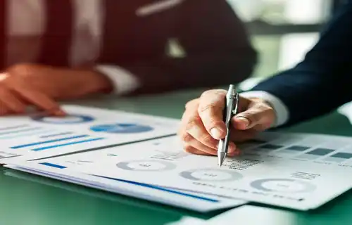 Excellent Accountants team providing Auditing Service in Dubai